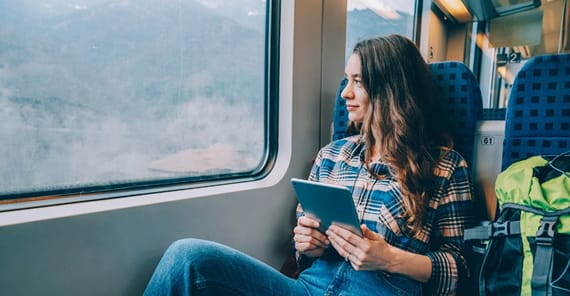 tanzania backpacking - female traveller