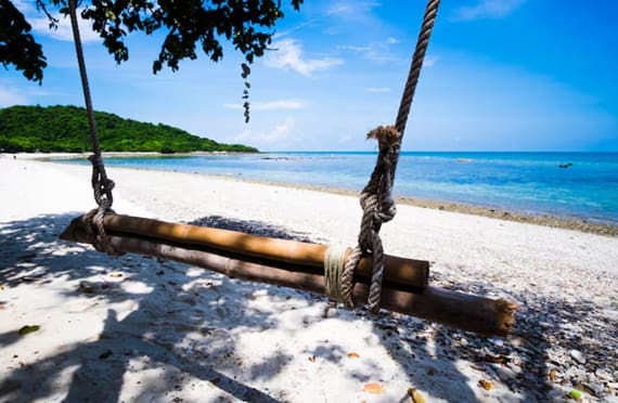 Zanzibar Island Guide: From Stone Town Culture to Beach Relaxation